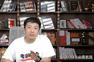 申京：约基奇就像个怪物一样强 我想达到他的水准